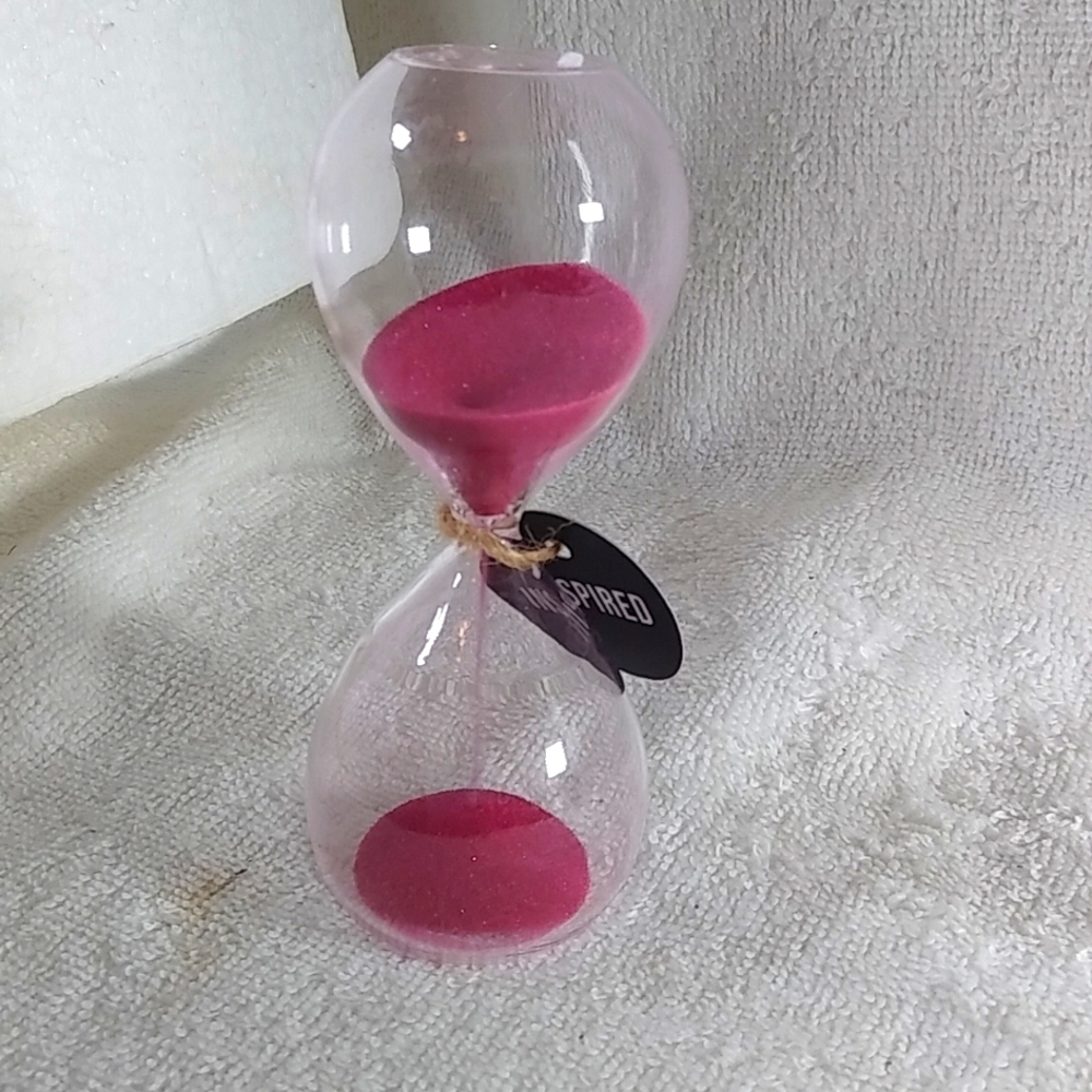 Lovely hour glass sand timer pink sand. NWT